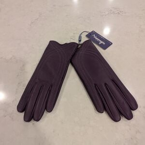 Women's Elegant Dark Purple Leather Gloves Size Medium
